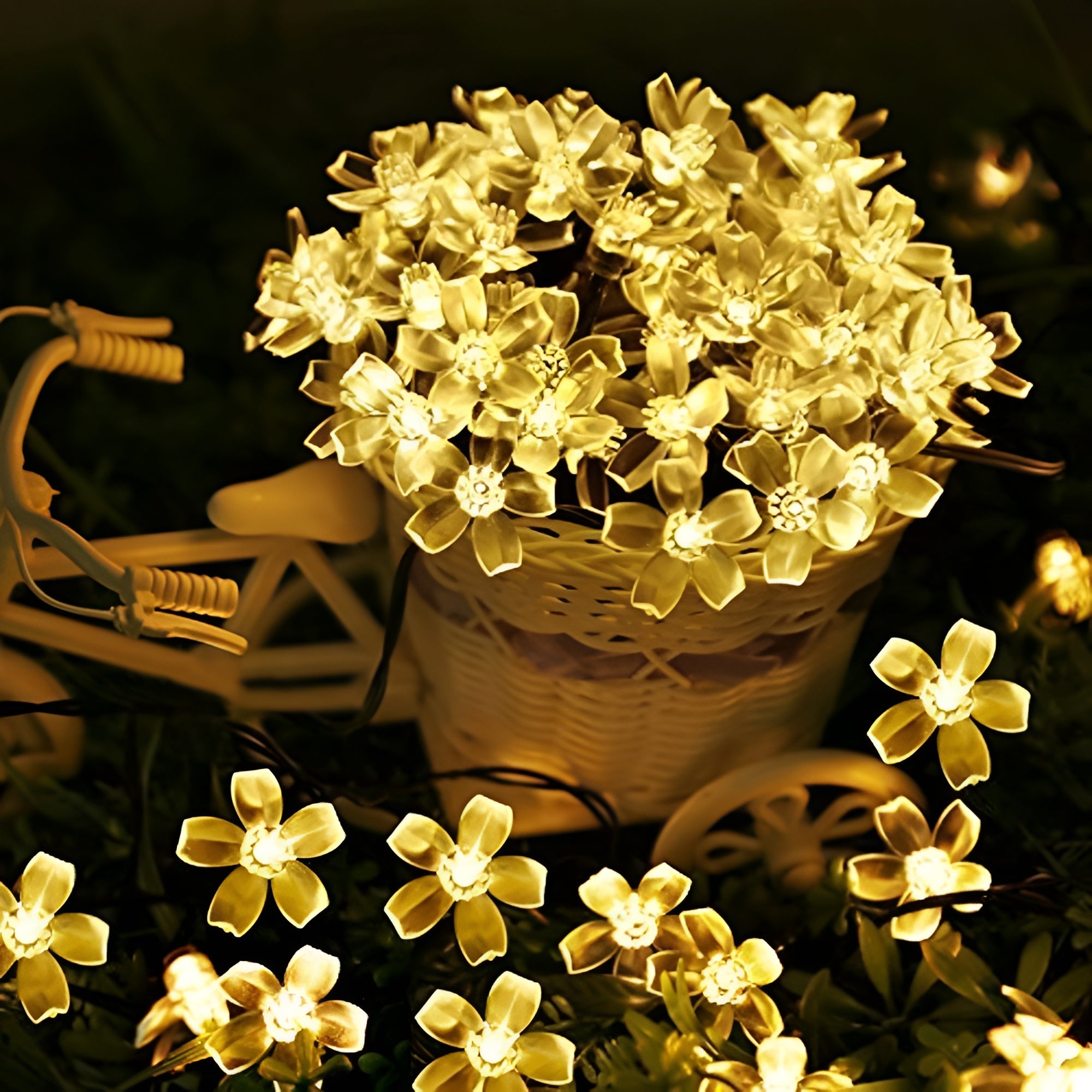 Flora Lume Decorative Light